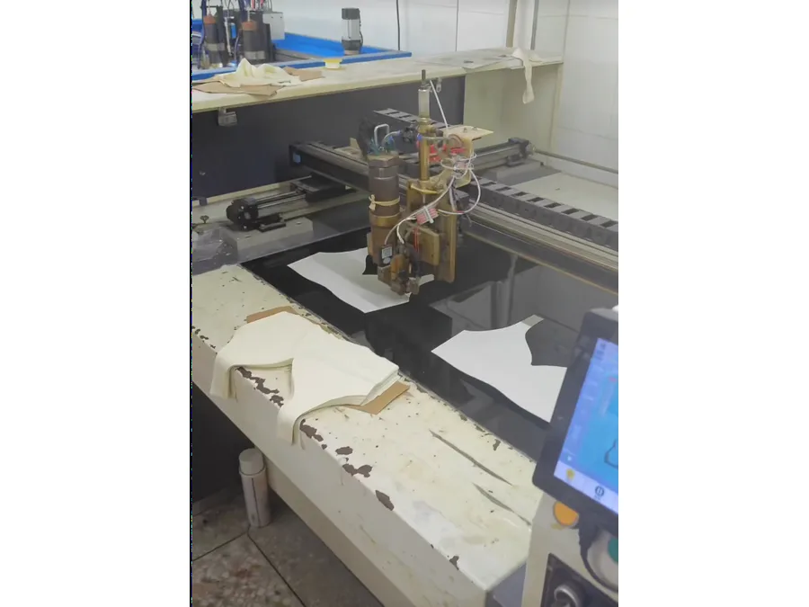 Automated production equipment for underwear manufacturing